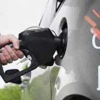 Eordaialive.com - Τα Νέα της Πτολεμαΐδας, Εορδαίας, Κοζάνης Παίρνουν... φωτιά οι τιμές των καυσίμων - Πού οφείλονται οι αυξήσεις, πόσο θα επιβαρυνθούν οι καταναλωτές
