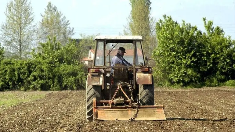 Οδηγίες για τις μετακινήσεις των αγροτών