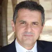 Γ. Κασαπίδης: «Κάποιοι επιλέγουν τους μονολόγους και κάποιοι επιλέγουν τους διαλόγους. Εμείς είμαστε εδώ.»