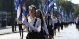 Με σημαιοφόρους και παραστάτες οι παρελάσεις της 28ης Οκτωβρίου στην Π.Ε. Κοζάνης