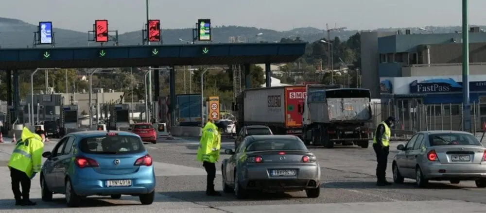 Απαγόρευση κυκλοφορίας των ΙΧ για το Πάσχα ετοιμάζει η κυβέρνηση