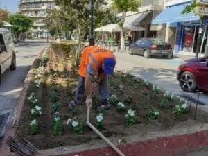 Παρεμβάσεις αναβάθμισης και καλλωπισμού πάρκων και παρτεριών στην Πτολεμαΐδα από το Δήμο Εορδαίας.