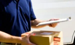 Nέα απάτη με δήθεν email γνωστής εταιρίας courier - Οδηγίες από την ΕΛ.ΑΣ.