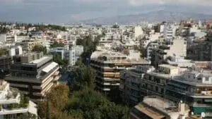 Υπερχρεωμένα νοικοκυριά: Παράταση της προθεσμίας για τις δίκες ζητούν οι δικηγορικοί σύλλογοι