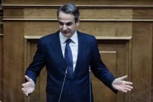 Μητσοτάκης: Δεν μιλάμε για άνοιγμα – Οι περιορισμοί μπορεί να επανέλθουν (video)