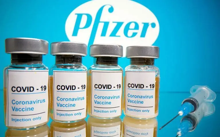 Εμβόλιο Pfizer: Πήρε πλήρη έγκριση για χρήση από τον Αμερικανικό FDA