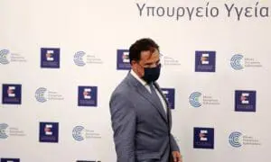 Γεωργιάδης: Καμία διόρθωση στο ΦΕΚ για τους ανήλικους 12-17 – Είσοδος στην εστίαση με rapid test