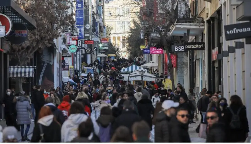 Όλα τα μέτρα για εμβολιασμένους και ανεμβολίαστους το Πάσχα 2022