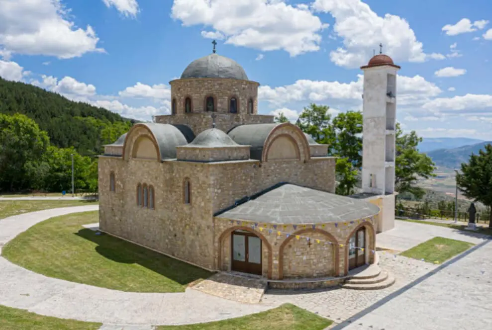 Ιερά Αγρυπνία Απόδοσης Αγίου Πάσχα στην Ιερά Μονή Αγίου Ιωάννου Βαζελώνος, στον Άγιο Δημήτριο Κοζάνης.