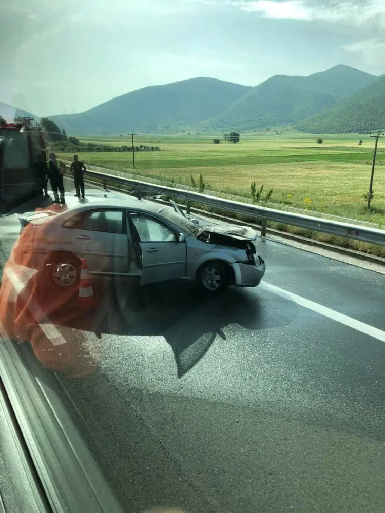 Τροχαίο ατύχημα μέσα στην Εγνατία Οδό,στο ρεύμα προς Πολύμυλο-Φωτογραφία