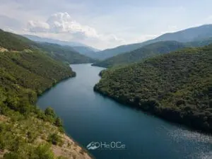 Τα στενά του Αλιάκμονα (ντοκιμαντέρ μικρού μήκους)