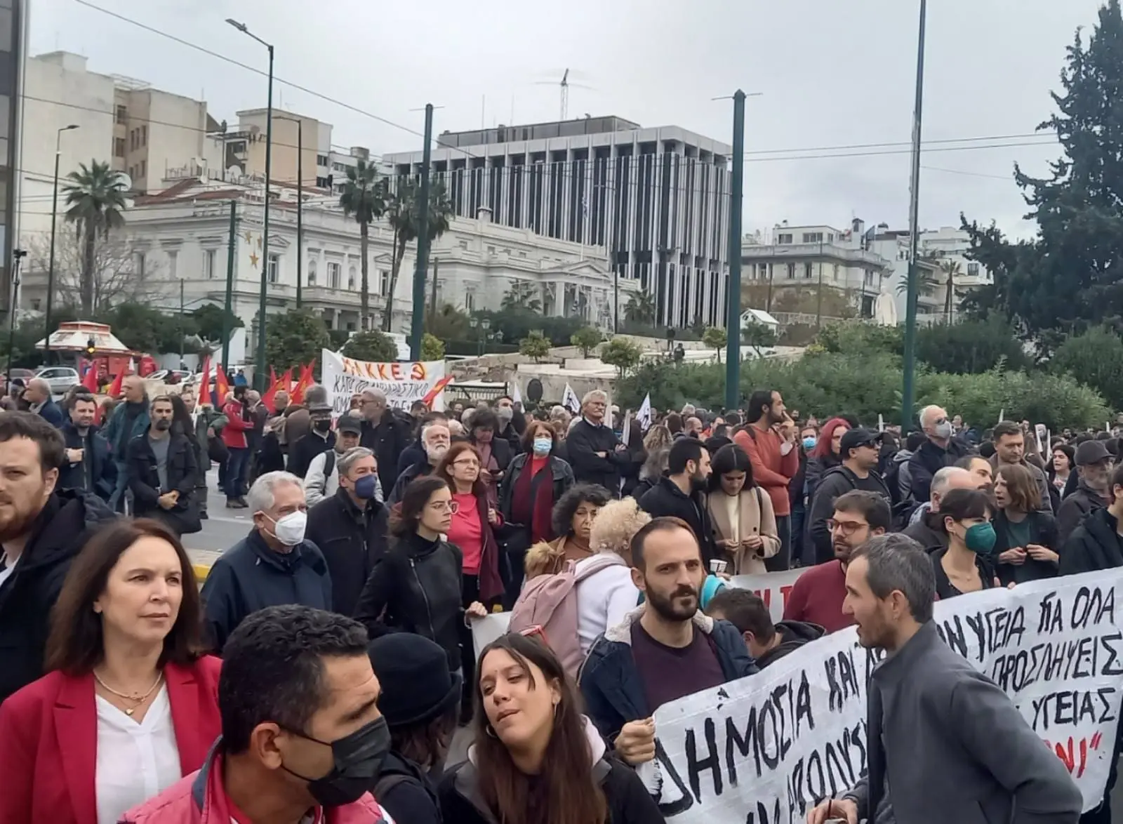 Καλλιόπη Βέττα: Με το νεοφιλελεύθερο νομοσχέδιο της κυβέρνησης για την Υγεία, διαλύεται το ΕΣΥ και δημιουργούνται ασθενείς δύο ταχυτήτων - Ομιλία στην Βουλή και συμμετοχή στην συγκέντρωση διαμαρτυρίας