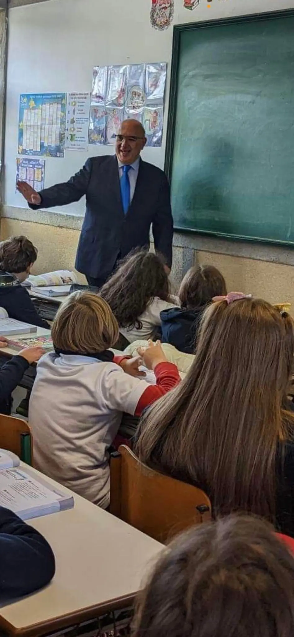 Eordaialive.com - Τα Νέα της Πτολεμαΐδας, Εορδαίας, Κοζάνης Δήλωση του Βουλευτή Κοζάνης και Υφυπουργού Υποδομών και Μεταφορών Μιχάλη Παπαδόπουλου, για την ανανέωση του εξοπλισμού των σχολείων του Νομού Κοζάνης