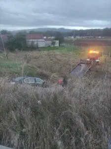 Αυτοκίνητο έφυγε από το. δρόμο - Στη γέφυρα του Ανατολικού