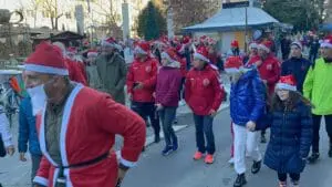 ''Santa Run” - Γέμισε... Άι Βασίληδες η κεντρική πλατεία Πτολεμαΐδας ! (βίντεο - φωτο)