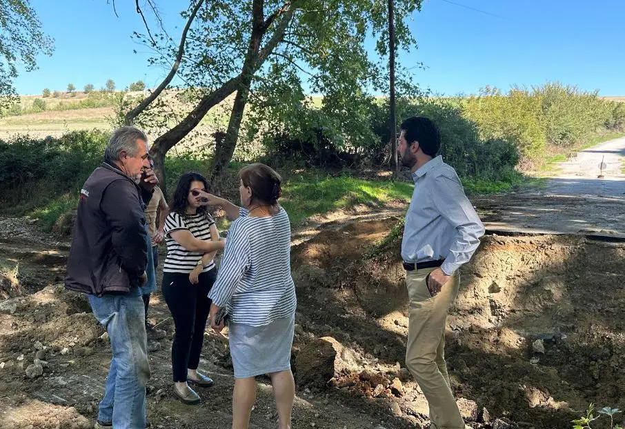 Δήμος Κοζάνης: Συνάντηση εργασίας του Αντιδημάρχου Τεχνικών Έργων Κώστα Βόμβα με την Εφορεία Αρχαιοτήτων Κοζάνης – Στο επίκεντρο η αποκατάσταση και αξιοποίηση του Αρχοντικού Βαμβακά