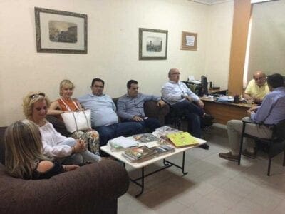 Επίσκεψη της ΝΟ.ΔΕ. Κοζάνης στο Σύλλογο ατόμων με ειδικές ανάγκες Εορδαίας - Eordaialive.com