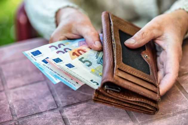 Πότε θα πληρωθούν οι συντάξεις Σεπτεμβρίου - Eordaialive.com