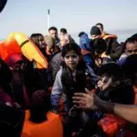 Eordaialive.com - Τα Νέα της Πτολεμαΐδας, Εορδαίας, Κοζάνης «Βουλιάζει» το Β. Αιγαίο από τους πρόσφυγες και τους μετανάστες -8.509 εγκλωβισμένοι