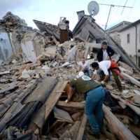 Eordaialive.com - Τα Νέα της Πτολεμαΐδας, Εορδαίας, Κοζάνης Ο Εγκέλαδος χτύπησε την Ιταλία με μανία: Τουλάχιστον 14 νεκροί από τον ισχυρό σεισμό 6,2 Ρίχτερ