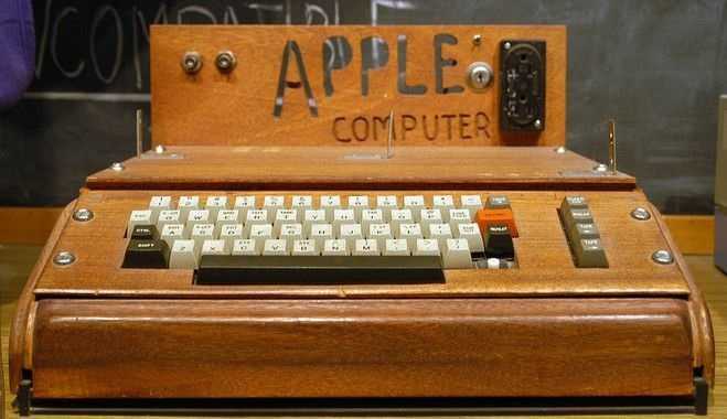 Αστρονομικό ποσό έπιασε σε δημοπρασία ο Apple 1 - Eordaialive.com