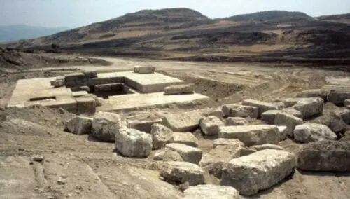 Eordaialive.com - Τα Νέα της Πτολεμαΐδας, Εορδαίας, Κοζάνης Κοζάνη: Σε αρχαίο τάφο ανήκουν τα οστά που βρέθηκαν στον Βαθύλλακο
