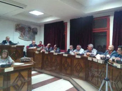 Eordaialive.com - Τα Νέα της Πτολεμαΐδας, Εορδαίας, Κοζάνης Κάθετα αντίθετο το Δημοτικό Συμβούλιο Εορδαίας για τη συμφωνία μεταξύ Ελλάδας και Σκοπίων