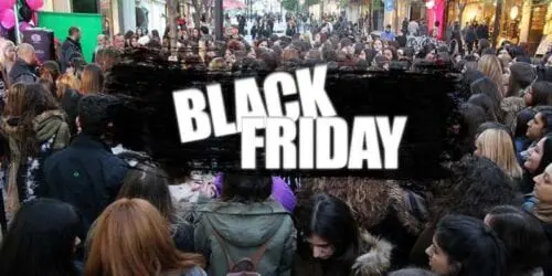 Eordaialive.com - Τα Νέα της Πτολεμαΐδας, Εορδαίας, Κοζάνης Ατελείωτες ουρές έξω από τα μαγαζιά λόγω του Black Friday (Βίντεο φωτό)