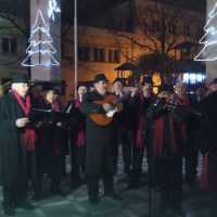 Eordaialive.com - Τα Νέα της Πτολεμαΐδας, Εορδαίας, Κοζάνης eordaialive.gr:Άναψε το Χριστουγεννιάτικο δέντρο στην Κεντρική πλατεία Πτολεμαΐδας(βίντεο)