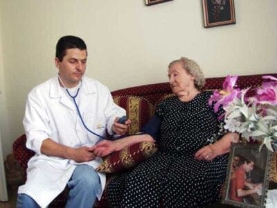 ΥΠΕΣ: Χορήγηση 1,7 εκατ. για το «Βοήθεια στο Σπίτι» - Eordaialive.com