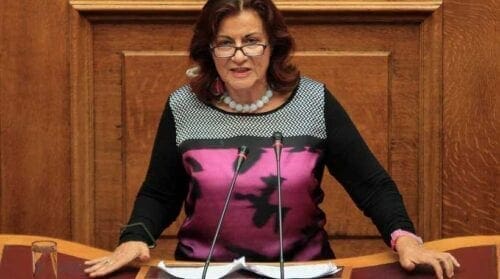 Να απασχολούνται τα παιδιά στα σχολεία μέχρι τις 8 το βράδυ, υπόσχεται η κυβέρνηση - Eordaialive.com