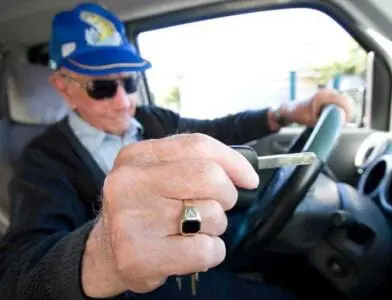 Eordaialive.com - Τα Νέα της Πτολεμαΐδας, Εορδαίας, Κοζάνης Ερχονται αλλαγές στη νομοθεσία για τους ηλικιωμένους οδηγούς