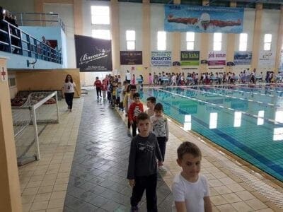Φιλική Ημερίδα Ακαδημιών στο Δημοτικό κολυμβητήριο Πτολεμαΐδας (φωτογραφίες) - Eordaialive.com
