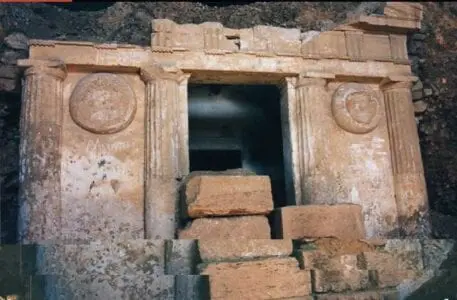 Eordaialive.com - Τα Νέα της Πτολεμαΐδας, Εορδαίας, Κοζάνης Ανοίγει στο κοινό ο Μακεδονικός Τάφος της Σπηλιάς για δύο μοναδικές μέρες...