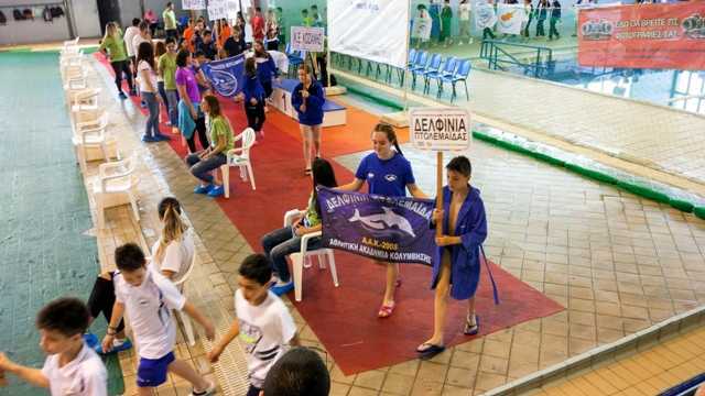 Τέσσερα Χρυσά , ένα Ασημένιο και τρία Χάλκινα κατέκτησαν τα «ΔΕΛΦΙΝΙΑ ΠΤΟΛΕΜΑΪΔΑΣ» σε Διεθνή Κολυμβητική Συνάντηση στη Θεσσαλονίκη - Eordaialive.com
