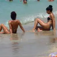 Eordaialive.com - Τα Νέα της Πτολεμαΐδας, Εορδαίας, Κοζάνης Πώς να μειώσετε την αφόρητη ζέστη στην παραλία