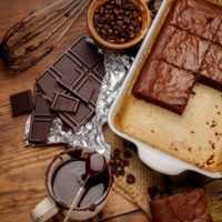 Eordaialive.com - Τα Νέα της Πτολεμαΐδας, Εορδαίας, Κοζάνης Ζουμερή σοκολατόπιτα - Ένα απλό αλλά λαχταριστό γλυκό !