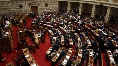 Προϋπολογισμός 2019: Πέρασε με 154 "ναι" - Υπερψήφισε ο Σαρίδης - Eordaialive.com