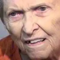 Eordaialive.com - Τα Νέα της Πτολεμαΐδας, Εορδαίας, Κοζάνης Κόσμος: Mια 92χρονη σκότωσε τον 72χρονο γιο της επειδή θα την έστελνε σε γηροκομείο
