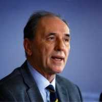 Σταθάκης: Δεν θα υπάρξουν αυξήσεις στα τιμολόγια της ΔΕΗ - Eordaialive.com