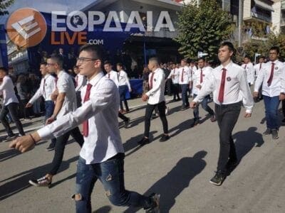 eordaialive.com: Δείτε ολόκληρη την Παρέλαση 28ης Οκτωβρίου στην Πτολεμαΐδα (βίντεο - φωτό) - Eordaialive.com