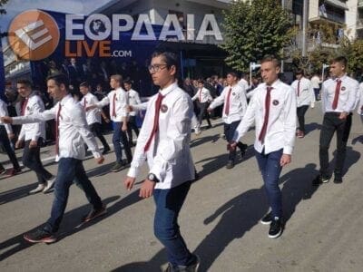 eordaialive.com: Δείτε ολόκληρη την Παρέλαση 28ης Οκτωβρίου στην Πτολεμαΐδα (βίντεο - φωτό) - Eordaialive.com