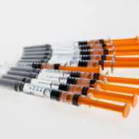 Eordaialive.com - Τα Νέα της Πτολεμαΐδας, Εορδαίας, Κοζάνης Γρίπη: Ποιοι πρέπει να κάνουν δύο δόσεις του εμβολίου, ποιοι ανήκουν στις ομάδες υψηλού κινδύνου