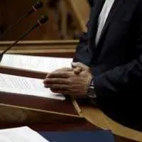 Eordaialive.com - Τα Νέα της Πτολεμαΐδας, Εορδαίας, Κοζάνης ΣΥΡΙΖΑ-πρόταση για Συνταγματική Αναθεώρηση: Τι αλλάζει για αιρετούς, δημοσίους υπαλλήλους