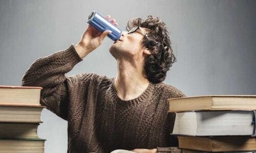 Ενεργειακά ποτά: Οι επιπτώσεις στα αιμοφόρα αγγεία - Eordaialive.com