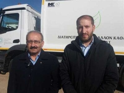 Με τρία υπερσύγχρονα απορριμματοφόρα δωρεά του ΤΑΡ ενισχύθηκε ο στόλος των οχημάτων του Δήμου Εορδαίας | Eordaialive.com Με τρία υπερσύγχρονα απορριμματοφόρα δωρεά του ΤΑΡ ενισχύθηκε ο στόλος των οχημάτων του Δήμου Εορδαίας - Eordaialive.com