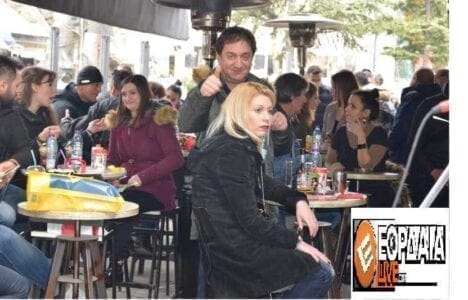 eordaialive.com: Πτολεμαΐδα: Χριστουγεννιάτικο πάρτυ με ρακόμελα και κρασί στο cofee brown... με τους FIASCO! (βίντεο-φωτο) | Eordaialive.com eordaialive.com: Πτολεμαΐδα: Χριστουγεννιάτικο πάρτυ με ρακόμελα και κρασί στο cofee brown... με τους FIASCO! (βίντεο-φωτο) - Eordaialive.com