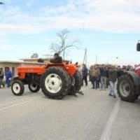 Eordaialive.com - Τα Νέα της Πτολεμαΐδας, Εορδαίας, Κοζάνης Οι αγρότες επιστρέφουν στα μπλόκα – Ζητούν συνάντηση με το υπουργείο και ζεσταίνουν τα τρακτέρ