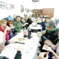 Ο Σύλλογος Γρεβενιωτών Κοζάνης ο «ΑΙΜΙΛΙΑΝΟΣ» πραγματοποίησε εκδήλωση για την κοπή της πρωτοχρονιάτικης πίτας (ΦΩΤΟ) - Eordaialive.com