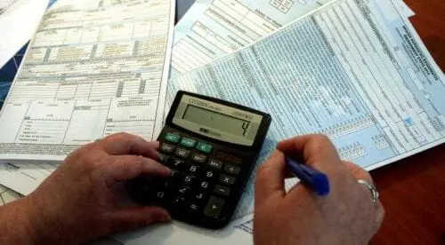 Eordaialive.com - Τα Νέα της Πτολεμαΐδας, Εορδαίας, Κοζάνης Φορολογικές δηλώσεις 2019: Επιπλέον φόρο 800 ευρώ καλείται να πληρώσει ένας στους τρεις φορολογούμενους
